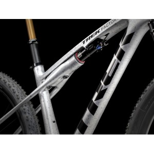 Supercaliber SLR 9.9 XX AXS Gen 2 - Argent Drizzle Trek Bikes