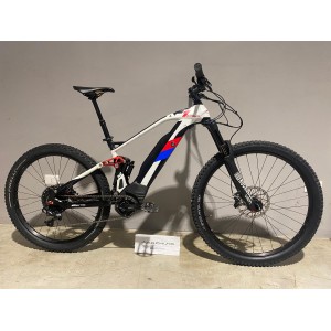 Used fantic integrates xft 1m black-white