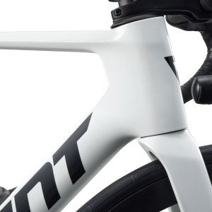 Bicicletta Giant Propel Advanced 2 2027 Giant