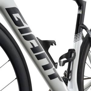 Bicicletta Giant Propel Advanced 2 2027 Giant