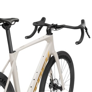 Racing bike Trek Domane SL 6 AXS Gen 5 in carbon Trek